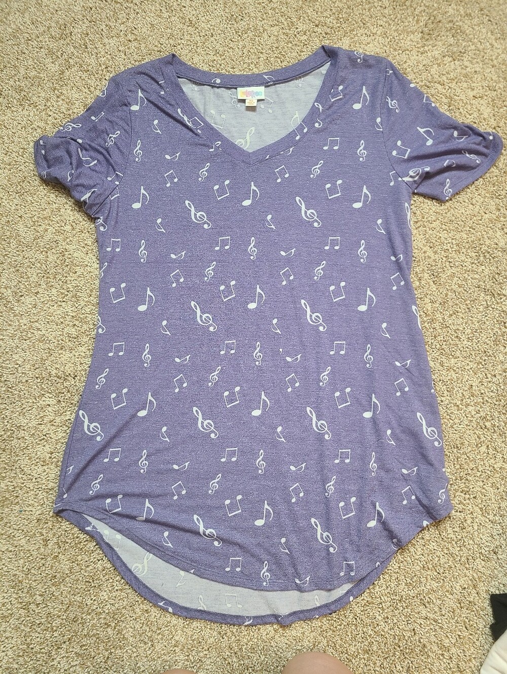 LuLaRoe Iris Tunic V-neck Tee Music Notes Rayon Blend